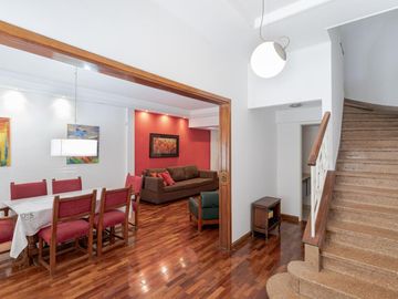 Muñiz al 400 - Almagro // VENTA: Casa de 4 dormitorios