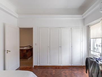 Muñiz al 400 - Almagro // VENTA: Casa de 4 dormitorios
