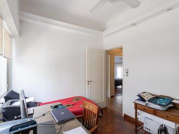 Muñiz al 400 - Almagro // VENTA: Casa de 4 dormitorios