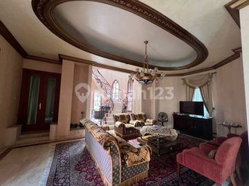 Rumah Mewah di Kawasan Premium Cinere – Fasilitas Lengkap & Desain Elegan