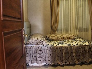 Rumah Kolam Renang Mewah dekat Malioboro Jogja dekat Kemana mana