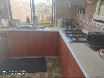 SE VENDE CASA EN ANGAMOS LIMACHE