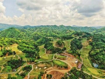 2 Bedroom in One Tectona Condominium with FREE Golf Rights