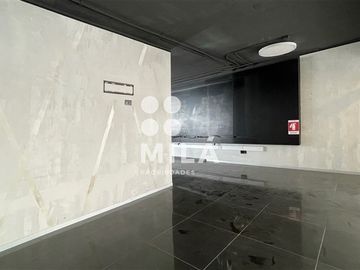 Local Comercial piso 1, a la calle