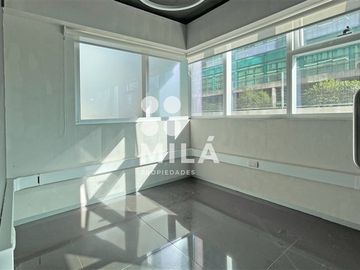 Local Comercial piso 1, a la calle