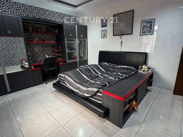 Rumah Cantik Dan Besar, Komplek Duren Sawit, Jakarta Timur S9760