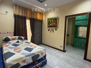 Rumah Cantik Dan Besar, Komplek Duren Sawit, Jakarta Timur S9760