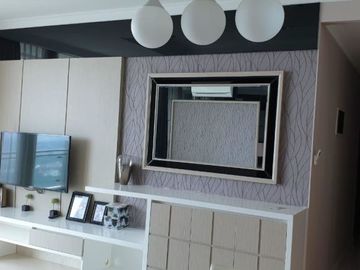 2 BR Apartemen Residence 8 Furnished