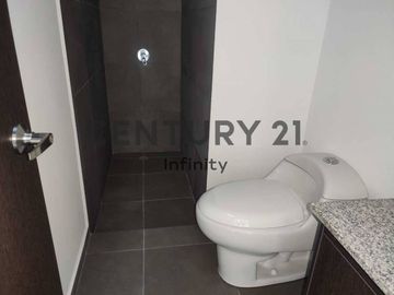 VENDO CASA EN CONOCOTO
