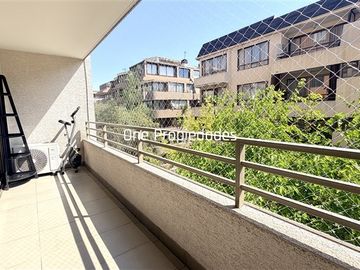 Plaza Las Lilas Depto Venta 2D2B estar 1Est 1Bod Providencia