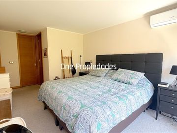 Plaza Las Lilas Depto Venta 2D2B estar 1Est 1Bod Providencia