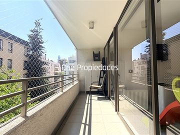 Plaza Las Lilas Depto Venta 2D2B estar 1Est 1Bod Providencia