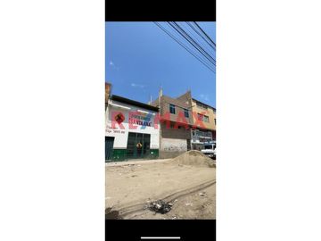 🌟 Oportunidad Única para Inversionistas y Emprendedores 🌟

📍 Ubicación Estratégica:
Simón Bolívar 464, José Leonardo Ortiz 14002, Chiclayo, Perú.