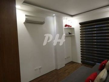 Beautiful Townhouse For Sale In Fairview near Commonwealth Avenue PH995