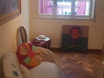 Excelente PH de 3 Amb con balcón/ patio interno, 2do piso x escalera al Frente! MUY LUMINOSO!!!