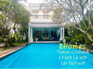 Rumah Classic Luas 600 Taman Cilandak dekat MRT