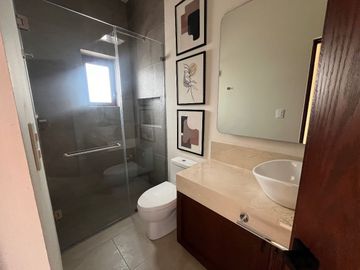 CASA EN VENTA EN LA CAMPIÑA DEL BOSQUE LEÓN GUANAJUATO