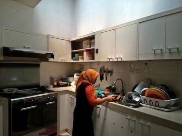 Rumah Siap Huni Gegerkalong Strtaegis Tengah Kota Bandung