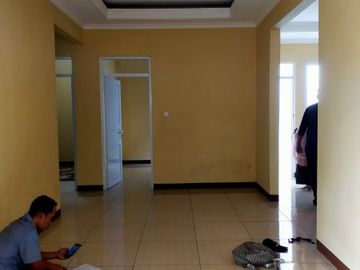 Rumah full renov siap huni di Gandul Depok