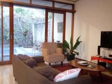 Rumah 3 Lantai setraduta dekat setrasari pasteur bandung