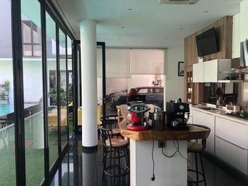 Rumah Fully Furnished di Menteng Bintaro sektor 7, 5171-WD 0811111----