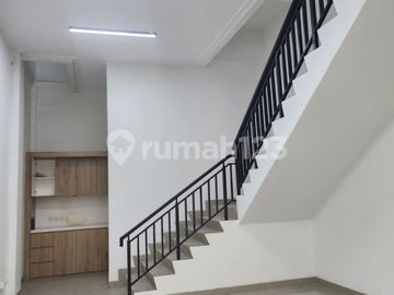 Disewakan Ruko Golf Island 4,5M X 15M Golf Island Pik
