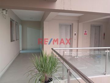 # ¡OPORTUNIDAD ÚNICA! DEPARTAMENTO EN CONDOMINIO ALBRECHT II

## UBICACIÓN PRIVILEGIADA EN PLENO CENTRO

*¡La vida urbana que siempre soñaste está