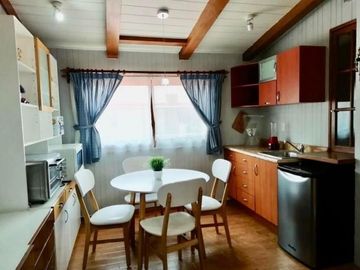 Gran Oportunidad de Casa en VENTA EN UN SOLO PISO  en Colón Echegaray