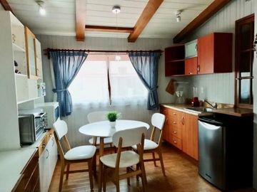 Gran Oportunidad de Casa en VENTA EN UN SOLO PISO  en Colón Echegaray