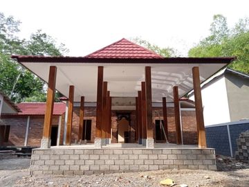 Rumah Joglo Dengan Ukiran Khas Yang Cantik Cuma 900jtan di Klaten