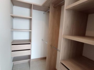apartamento en venta en vipasa. Cod V109001