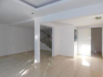 casa en venta en ternera. Cod V86482