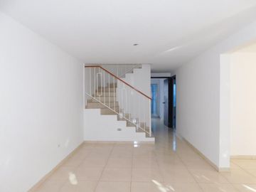 casa en venta en ternera. Cod V86482
