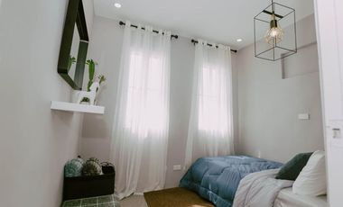 FOR SALE SOFIA HOUSE MODEL