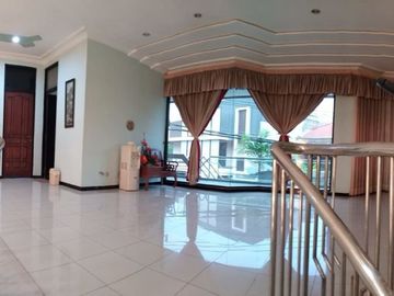 Dijual Rumah Mewah @Wisma Permai Barat, Lokasi samping galaxy mall, Harga ciamik