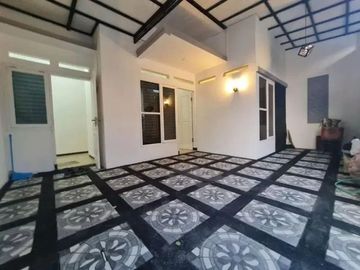 DIJUAL RUMAH MODEL MODERN MINIMALIS SULFAT PANDANWANGI KOTA MALANG