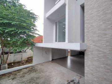 Single House Murah di Cilandak Barat Kondisi Unfurnished 4+1 BR HSE-A0592