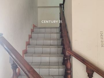 Dijual Rumah Dipinggir Jalan Besar Cocok Untuk Usaha