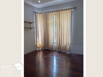 Dijual Rumah Cluster Albera Foresta BSD City Tangerang Bagus Nyaman Siap Huni Bisa KPR