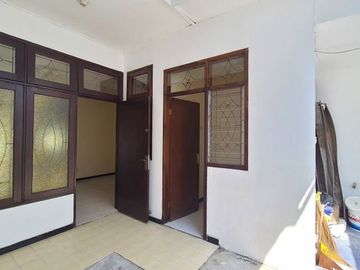 SIDOARJO Rumah Tengah Kota Dekat Alun Alun