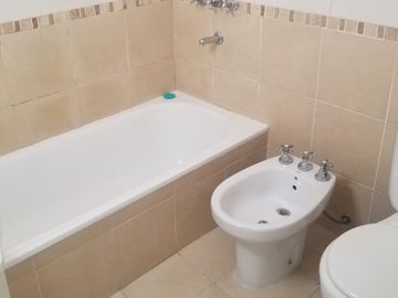 2 amb a nuevo con cochera - Villa Sarmiento