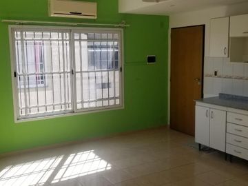 2 amb a nuevo con cochera - Villa Sarmiento