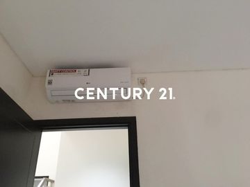 Isewakan Rumah Type Mezanine DiCluster Shinano  Cakung  Jakarta