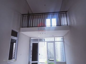 Rumah di belakang hotel Homan Asia Afrika jalan Rana, Lengkong kecil