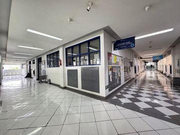 Prime Investment Gedung 3 Lantai + Rooftop di Cilandak Dekat Tol JORR