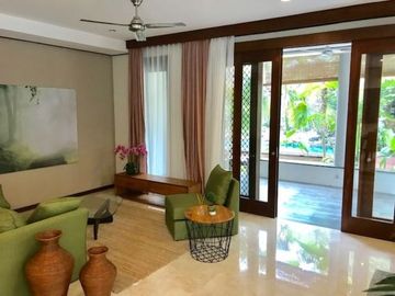 Balinese-Style House inside Beautiful Greeny Compound at Cipete