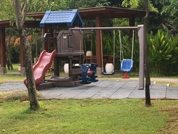 Balinese-Style House inside Beautiful Greeny Compound at Cipete