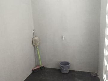rumah baru mewah di perumahan Slipi Jakarta Barat