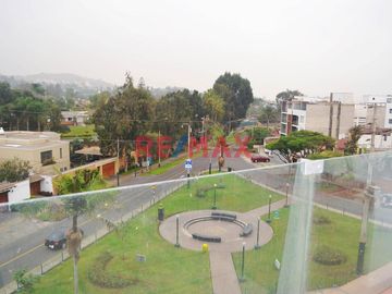 ¡Una oportunidad que no puedes dejar pasar!

EN VENTA: Espectacular Dúplex en la prestigiosa Urb. Las Laderas de Casuarinas, Santiago de Surco
Prec