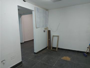 VENTA DE  LOCAL COMERCIAL DE 75MTS EN ALBROOK MALL